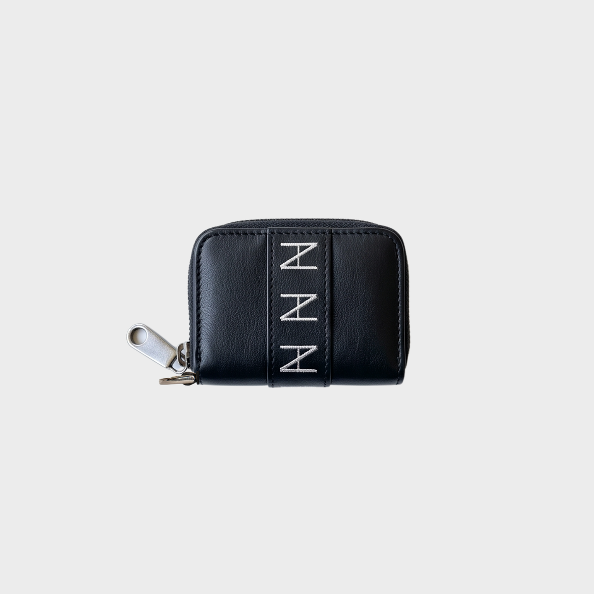Porta AirPods con ricamo