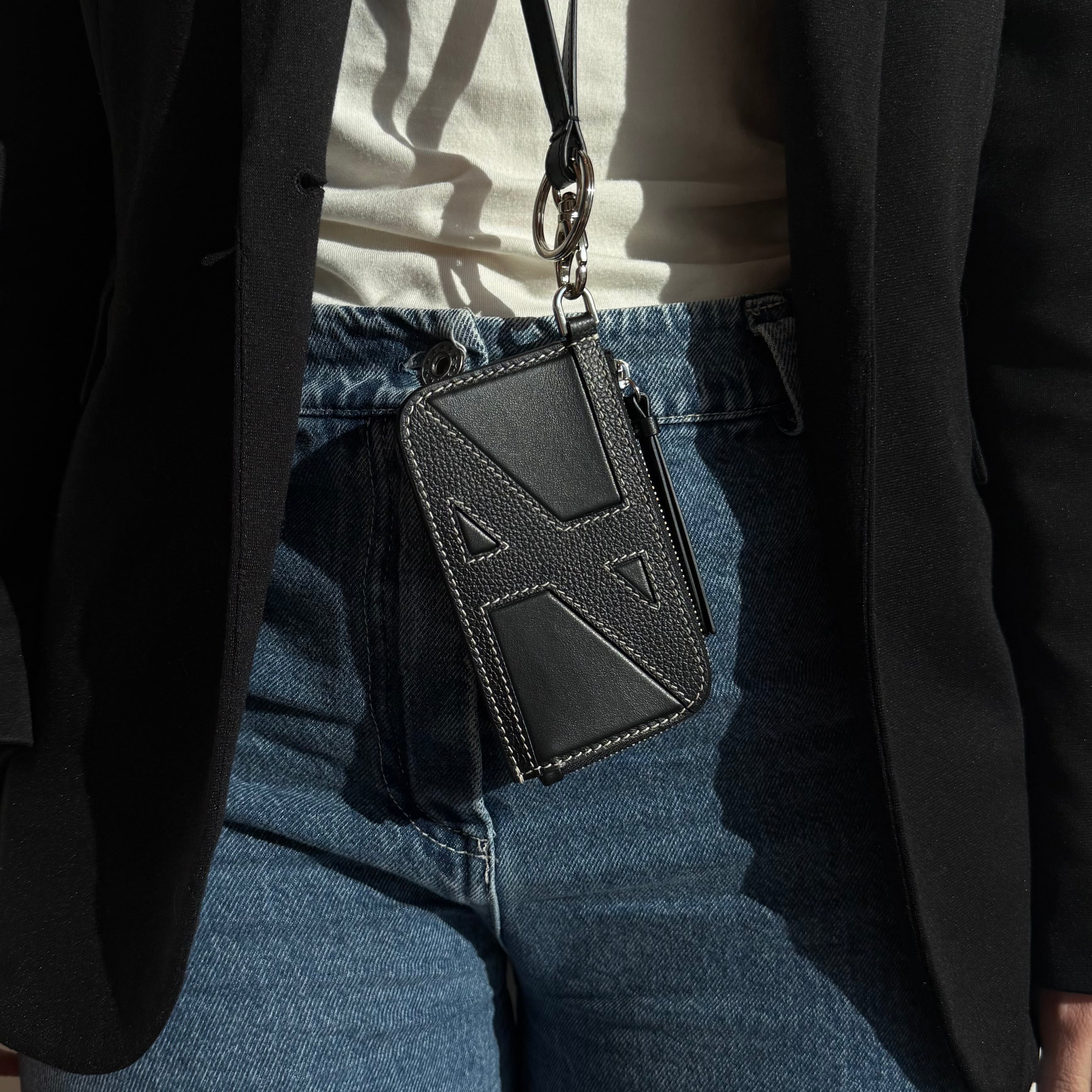 Porta carte TZ con laccio